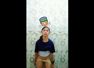 ▶️ Pequeñita Pero Bien Cachonda Que Es Video | CdeV.com